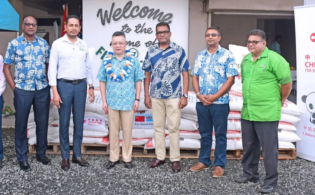 FIJIAN GOVERNMENT RECEIVES DONATION OF FERTILISER FROM CHINA - (11/11/22)