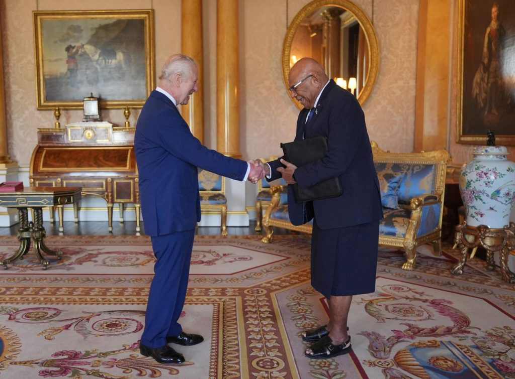PM RABUKA REFLECTS ON STRONG FIJI-UK RELATIONSHIP IN HISTORIC MEETING ...